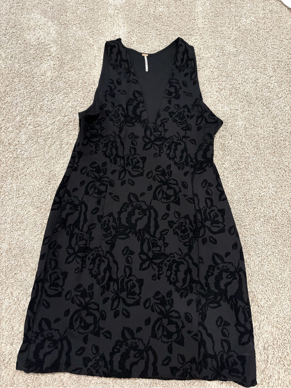 Free People Black Floral Burnout V-Neck Midi Dress